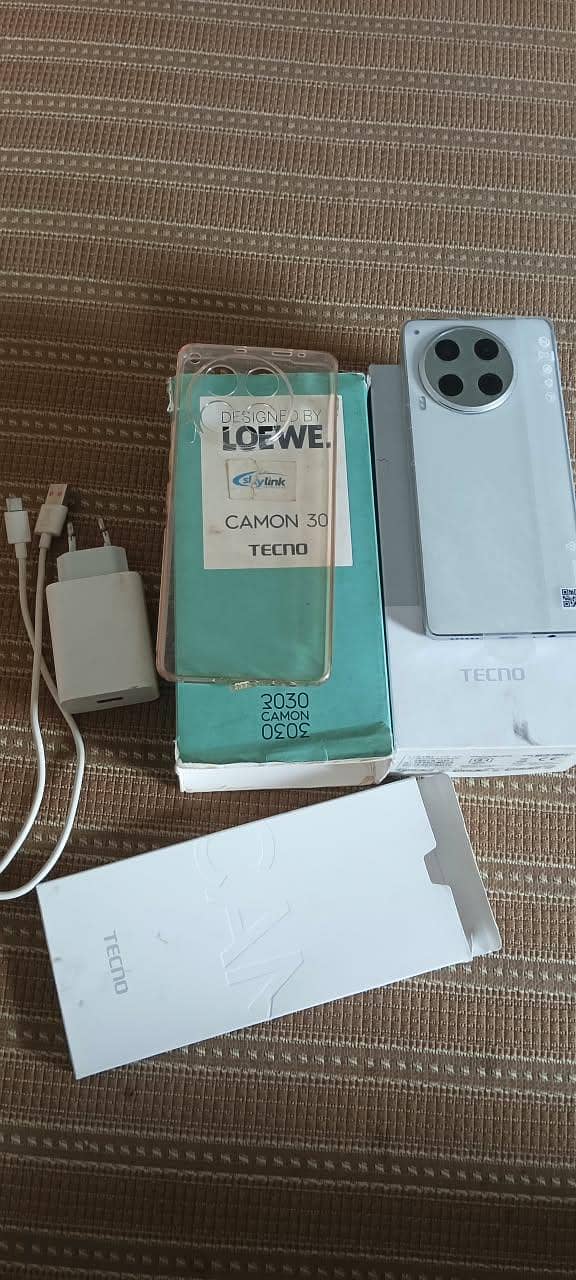 Tecno CAMON 30 4