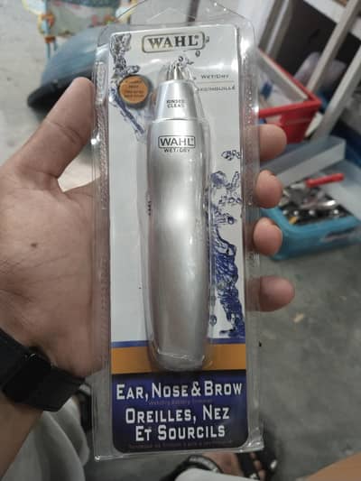 Wahl 3-in-1 Ear, Nose & Brow Personal Trimmer - Brand New