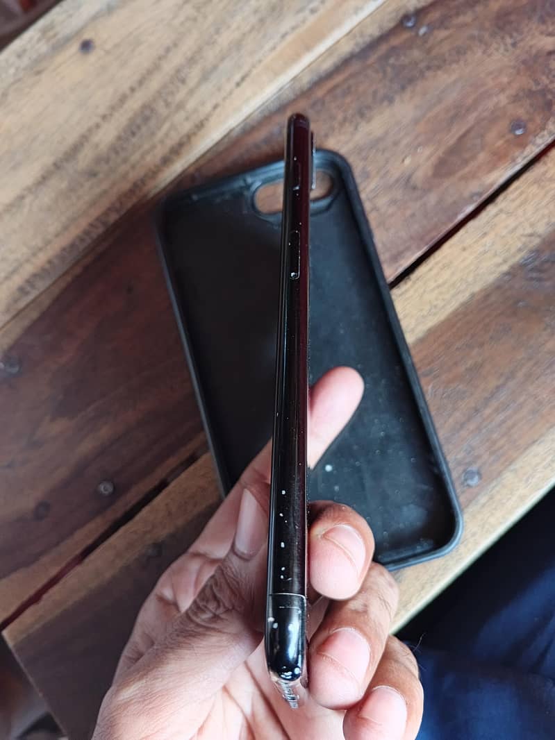 Apple iPhone 7 Plus 4