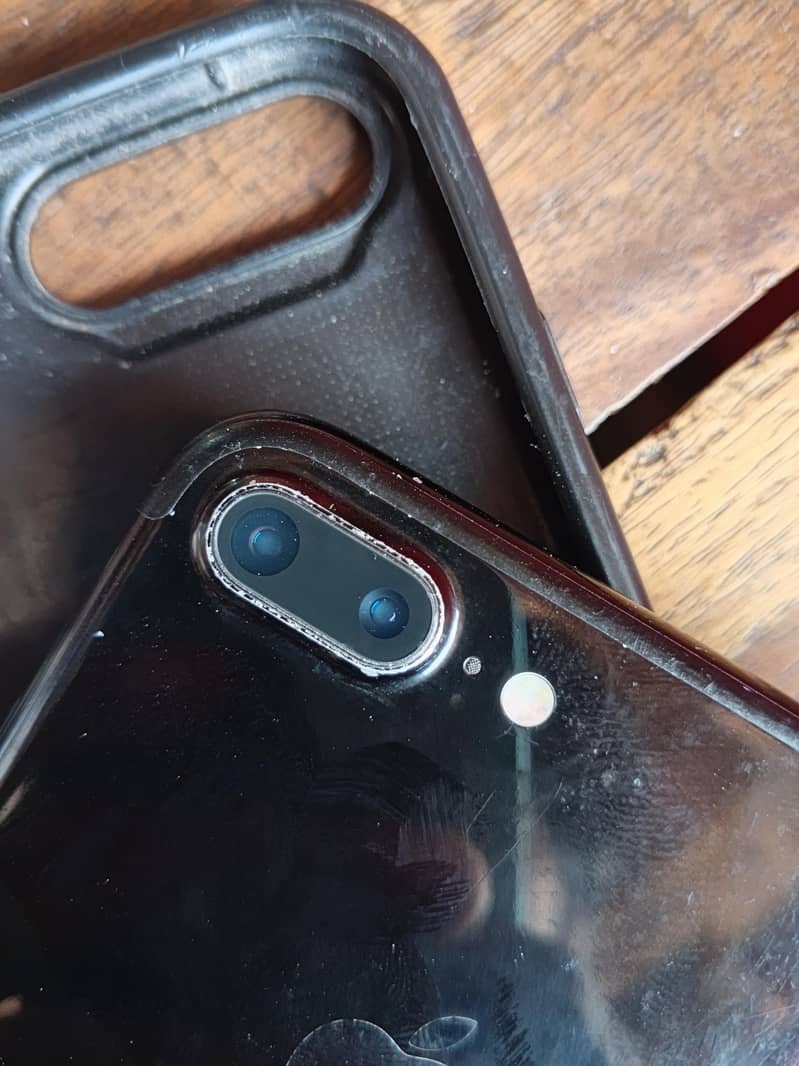 Apple iPhone 7 Plus 8