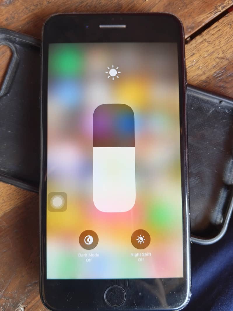 Apple iPhone 7 Plus 9
