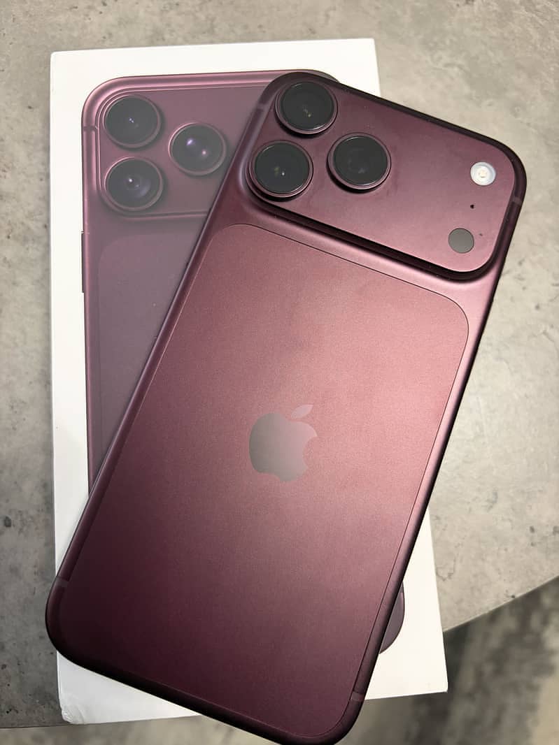 Apple iPhone 18 Pro Max 1