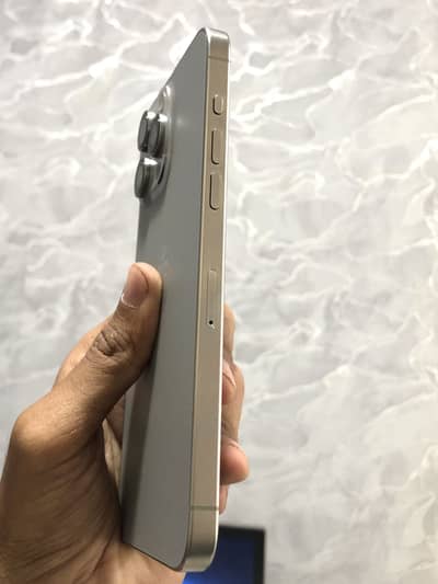 Apple iPhone 15 Pro Max