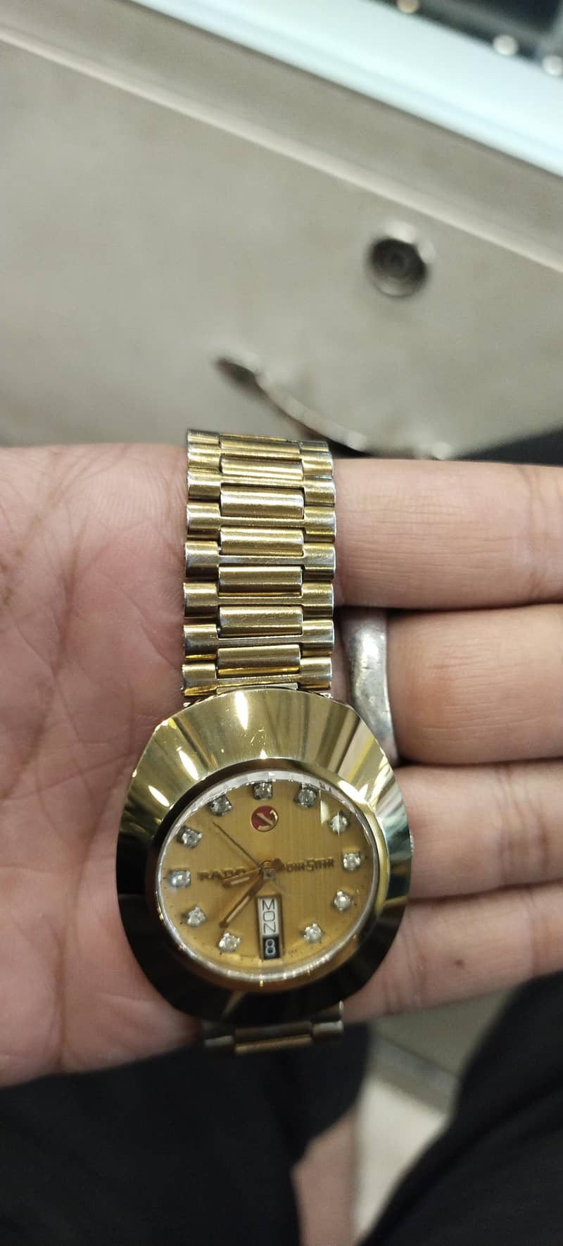 watch 2