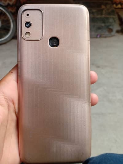 Infinix Hot 11 Play