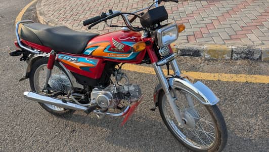 CD 70cc 10/10 Condition Open Letter 2027 Model