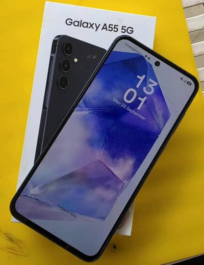Samsung Mobile A55 (5G) 8gb/256gb - With Box - Brand New Condition