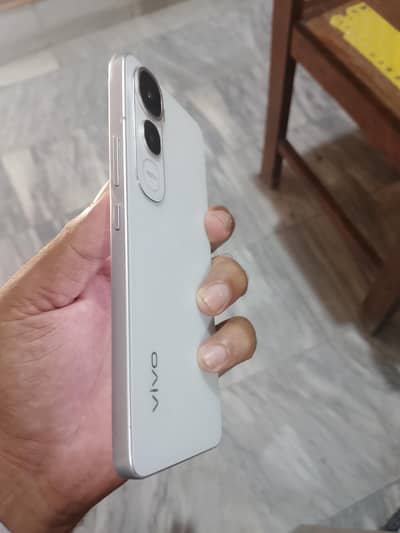 vivo Y400 8/256GB Complete Box