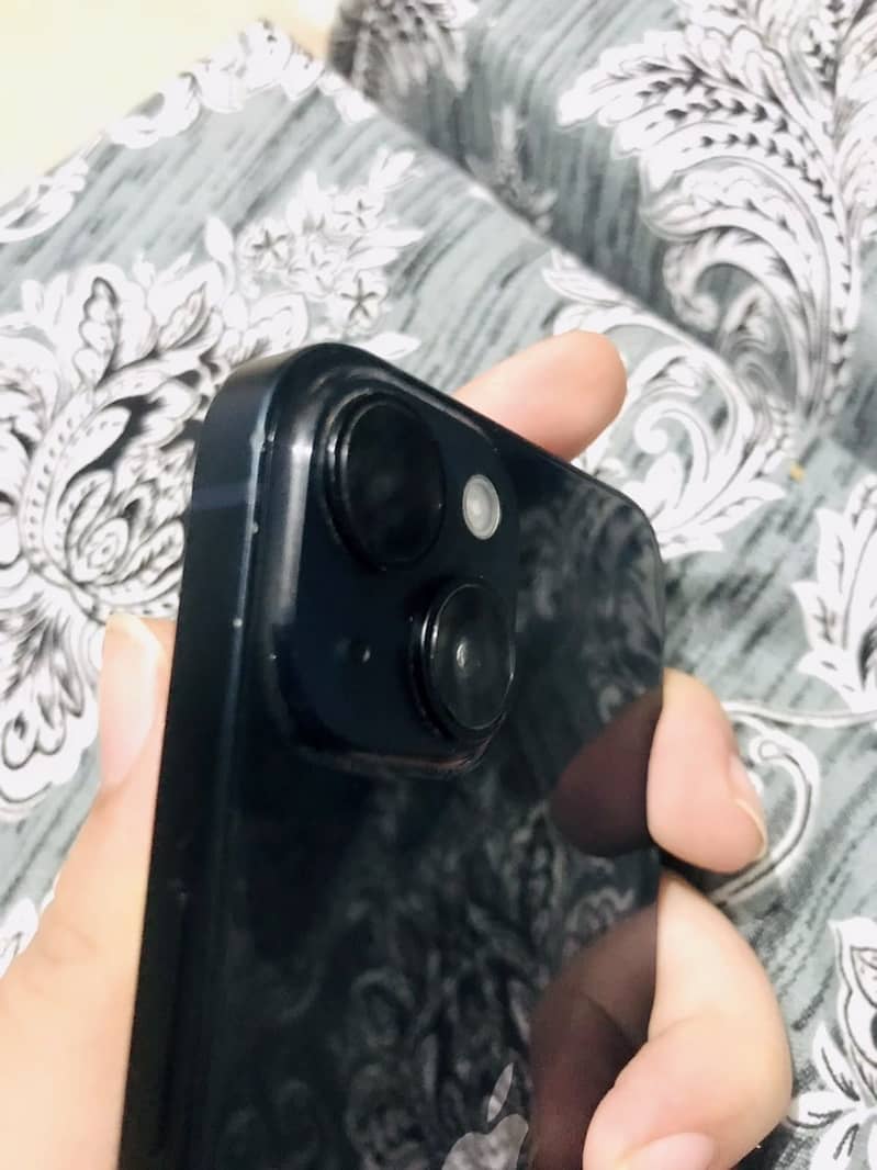 Apple iPhone 14 4
