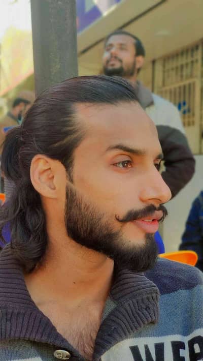 Muنeeب