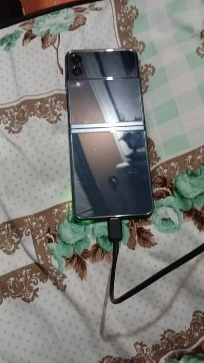 Samsung Mobile Z Flip 3