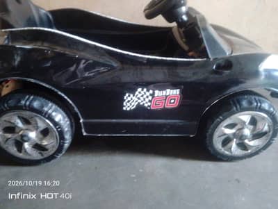 battery operated car toy