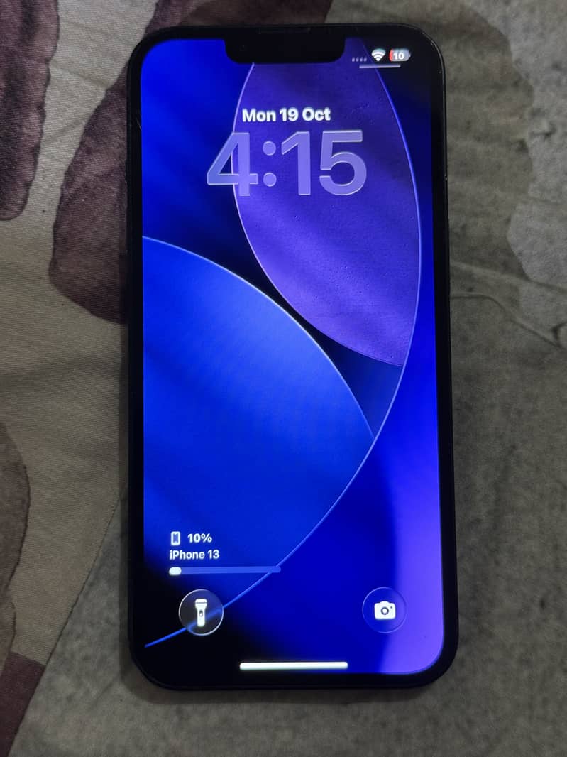 Apple iPhone 13 2