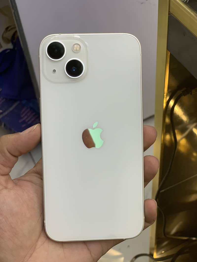 Apple iPhone 13 3