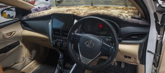 Toyota Yaris 2024
