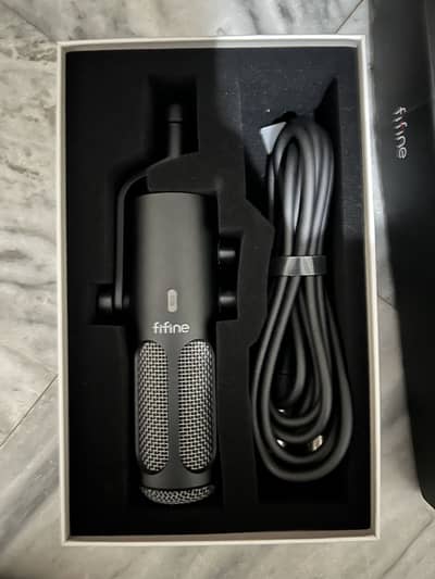 FIFINE AmpliTank Tank3 USB/XLR Dynamic Microphone