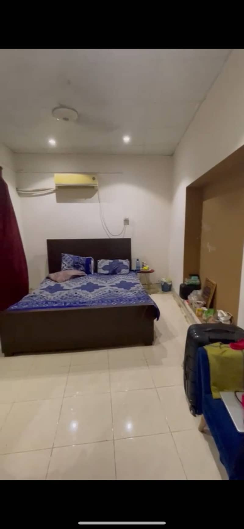 Gulberg Main Market Flat For Rent only For family or Female ...