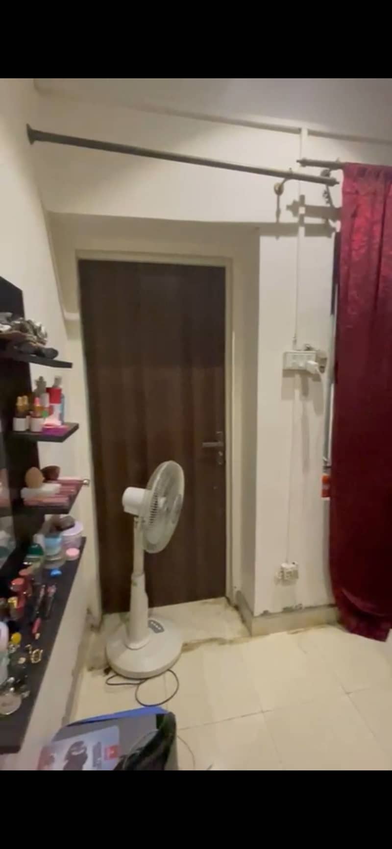 Gulberg Main Market Flat For Rent only For family or Female ...