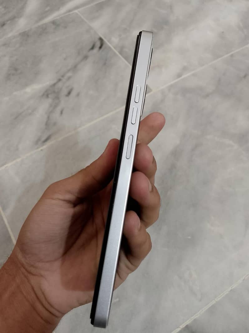 Tecno Spark 10 Pro 5
