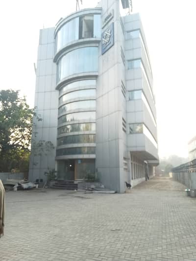 GULBERG ESTATE OFFER,30000 SQFT FURNISHED OFFICE FOR RENT LINK MM ALAM GULBERG III LAHORE