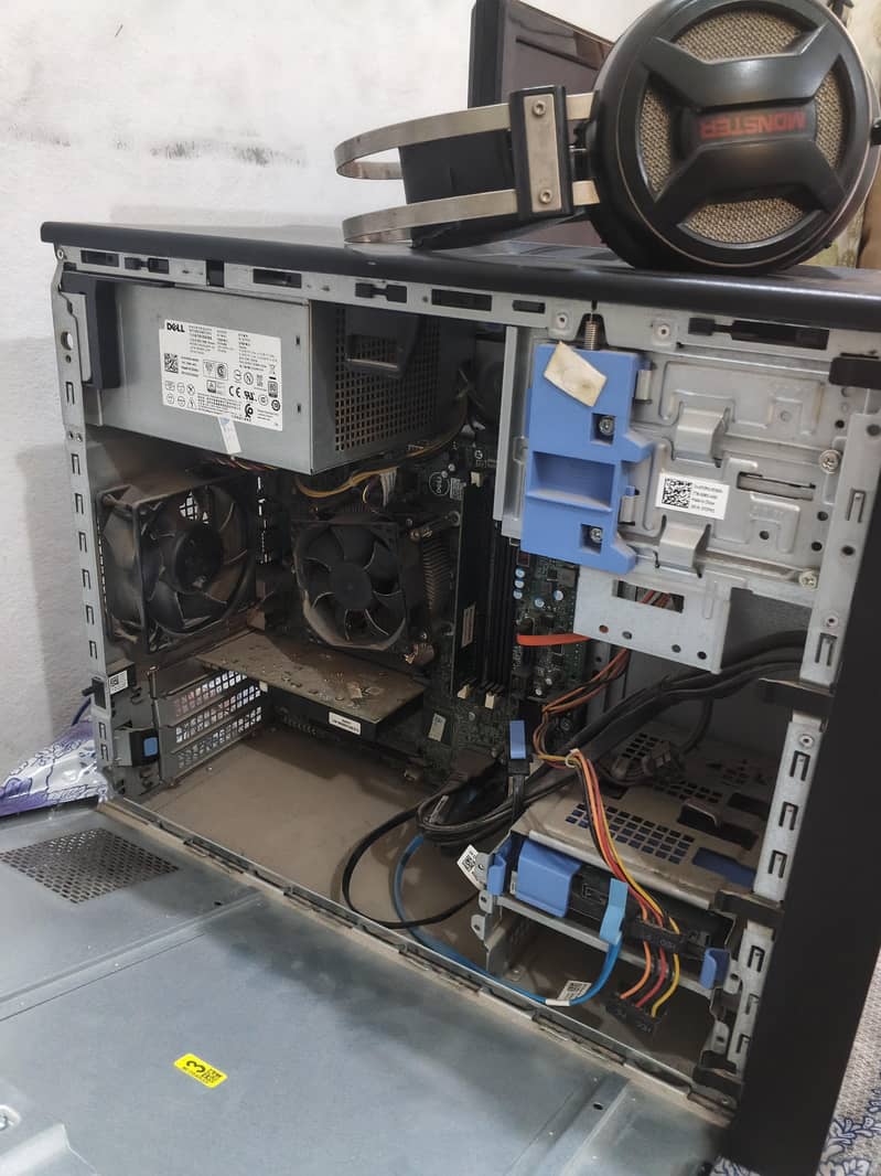 medium range gaming PC 1