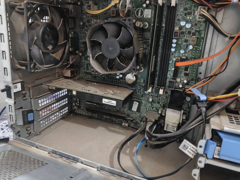 medium range gaming PC 2