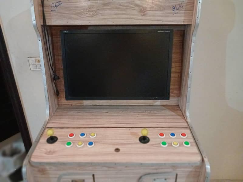 Arcade game 0