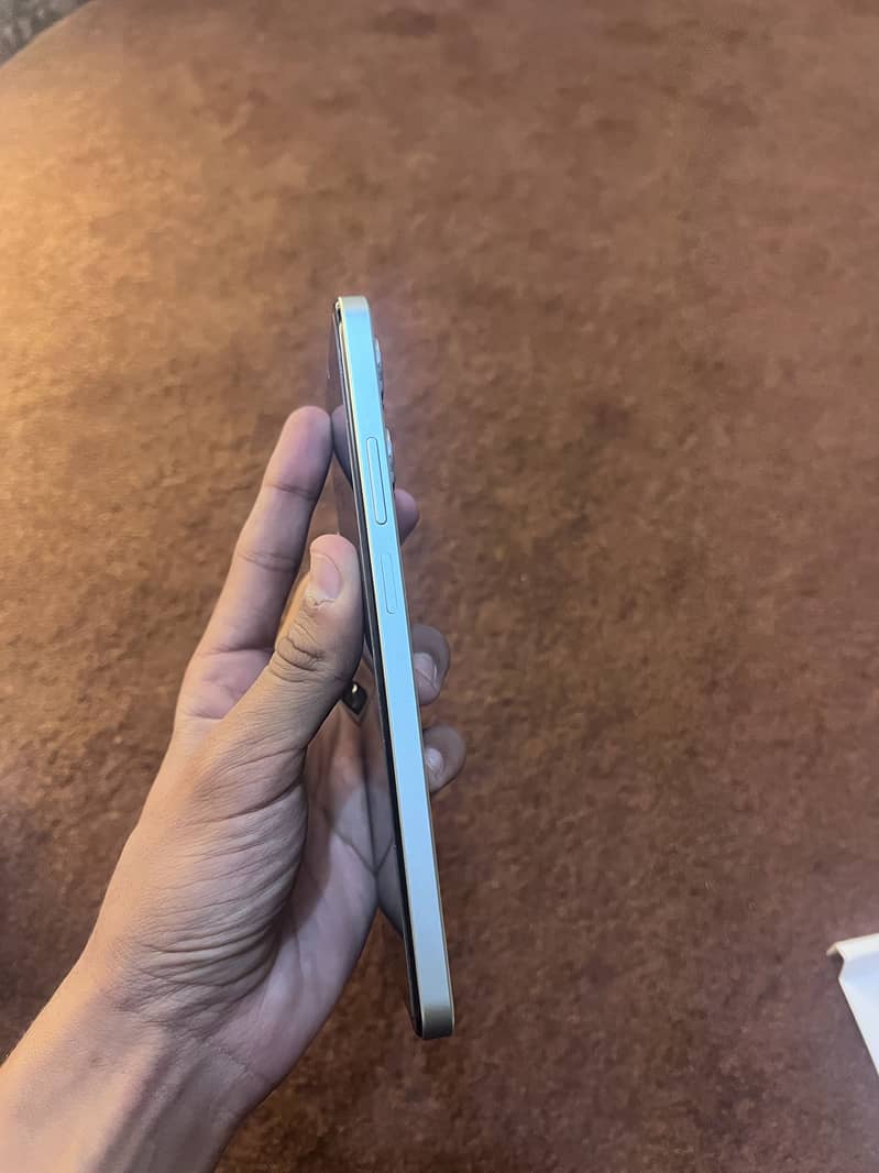 Realme Note 60x 2