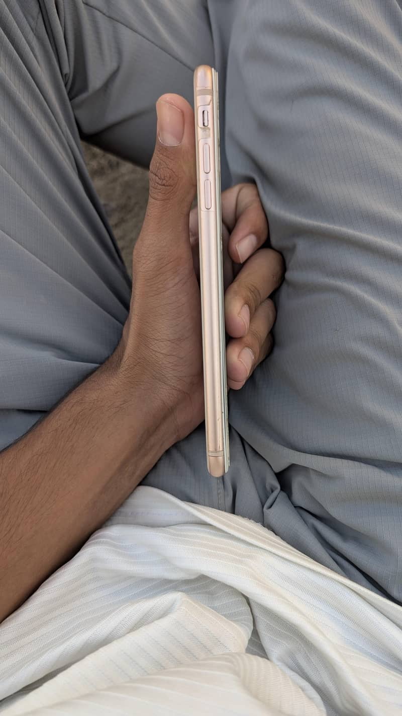 Apple iPhone 8 Plus 7