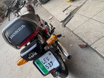 bike all ok ha major issue koi nai ha