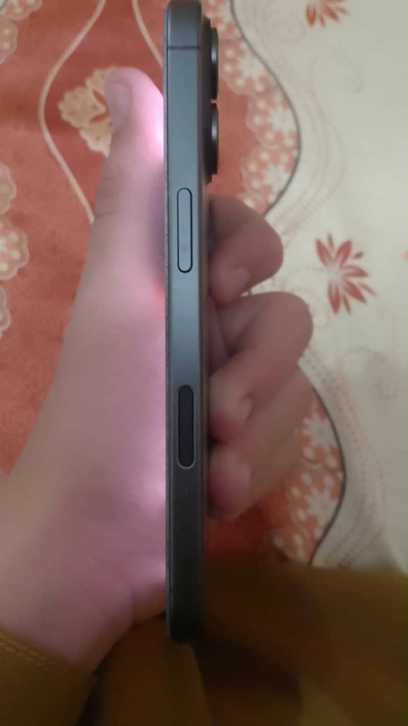 Apple iPhone 17 1
