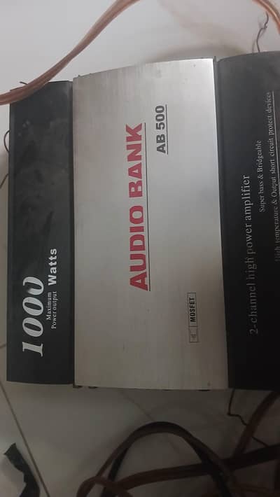 Kenwood Amplifier And Kenwood Woffer