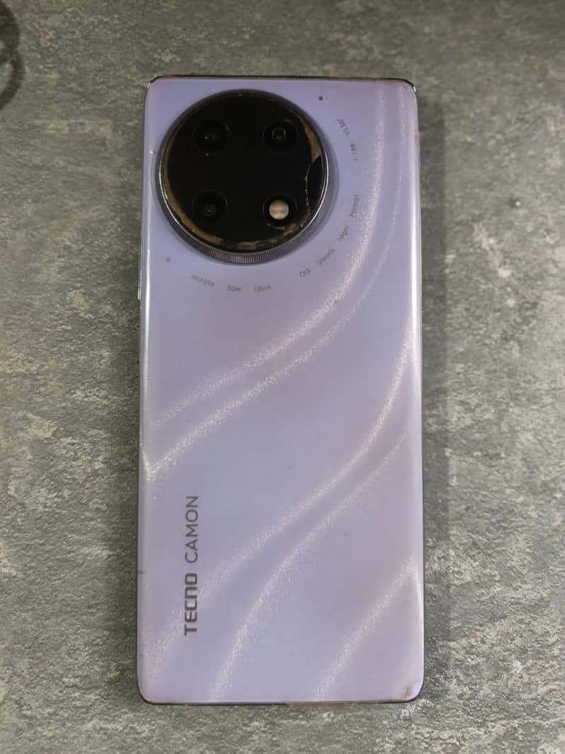 Tecno CAMON 30S 3