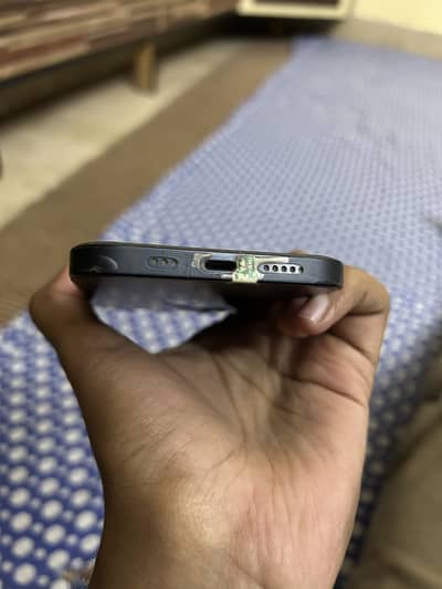 Apple iPhone 12 jv 64 10/10 condition