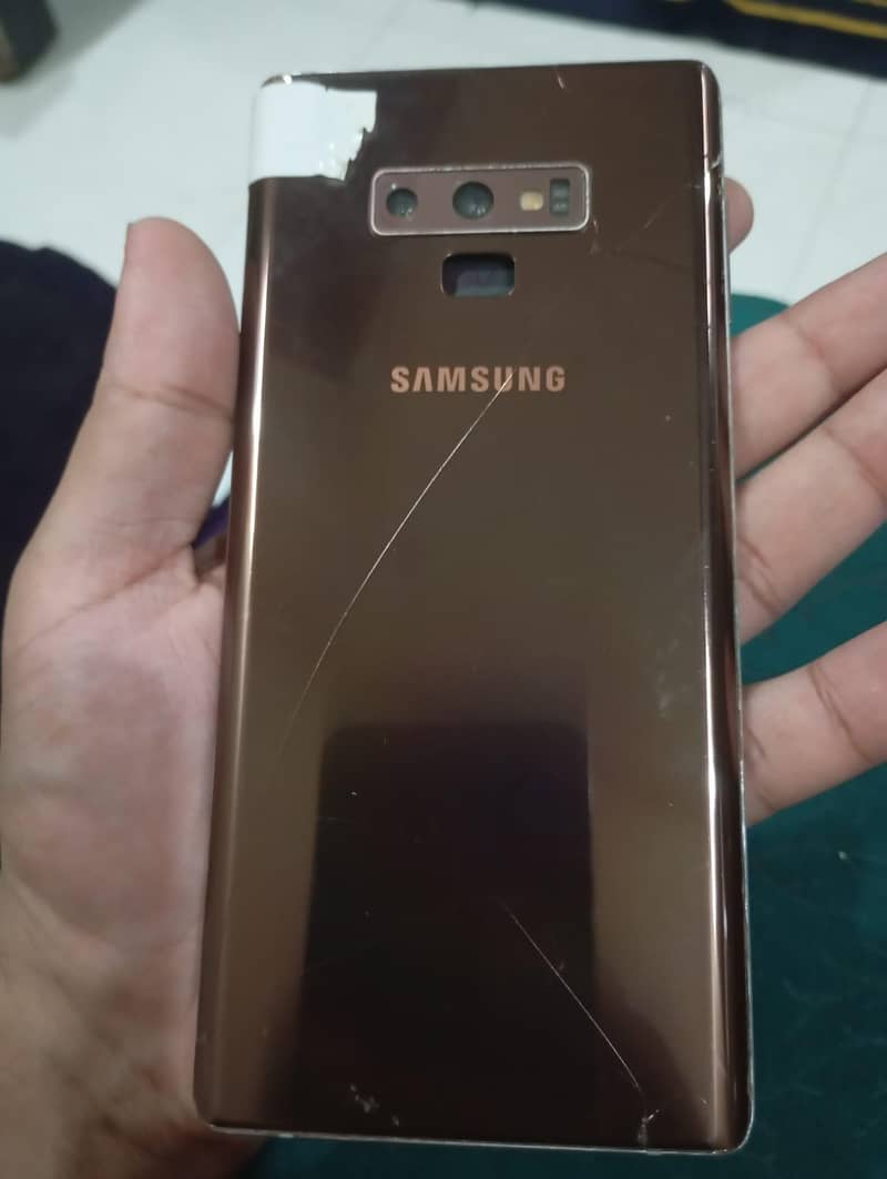 Samsung Mobile Note 9 5