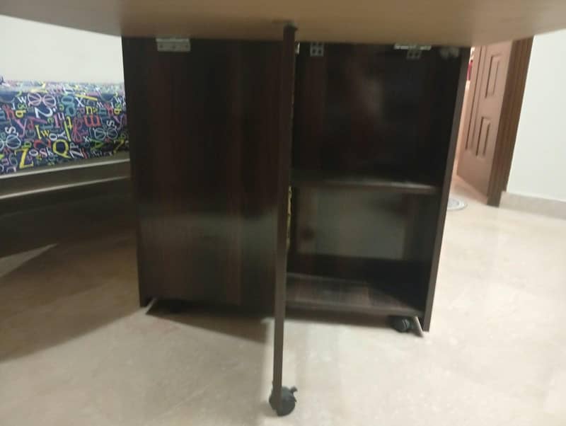 Foldable Dining Table 2