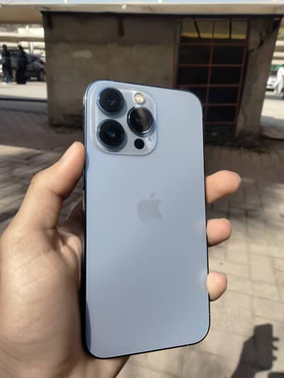 Apple iPhone 13 Pro