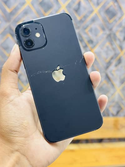 Apple iPhone 12