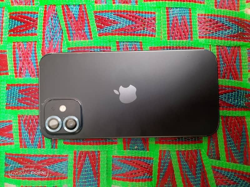 Apple iPhone 12 0