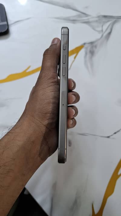 Apple iPhone 15 Pro Max whit box