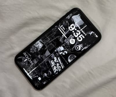 Apple iPhone XR