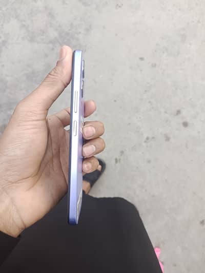 vivo y17s