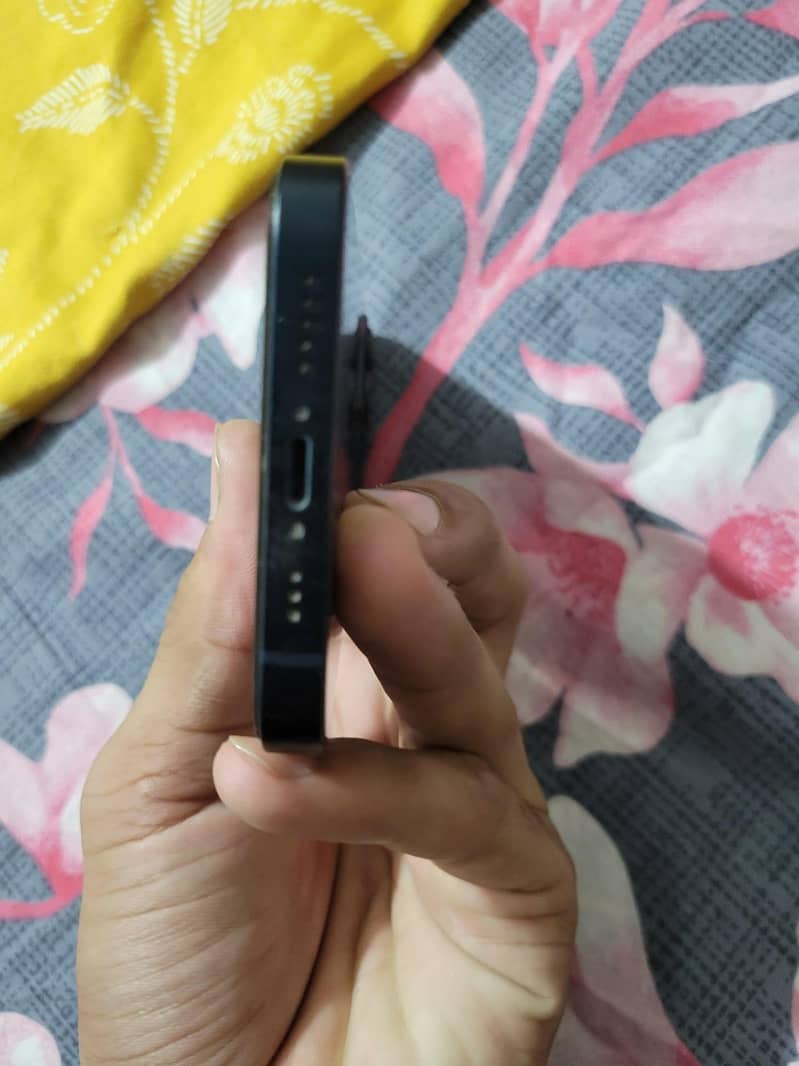 Iphone 13 simple | JV 4
