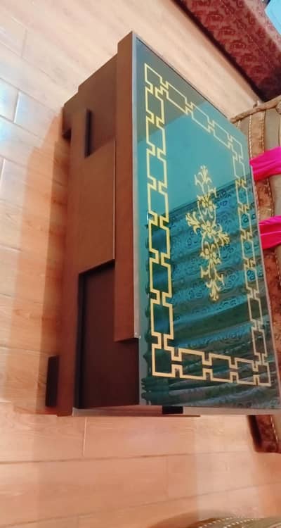 Center table for sale in very neat condition
