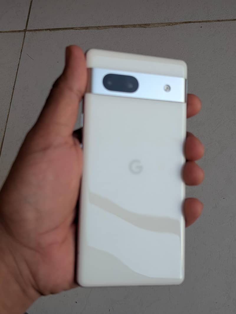 Google Pixel 7a 1