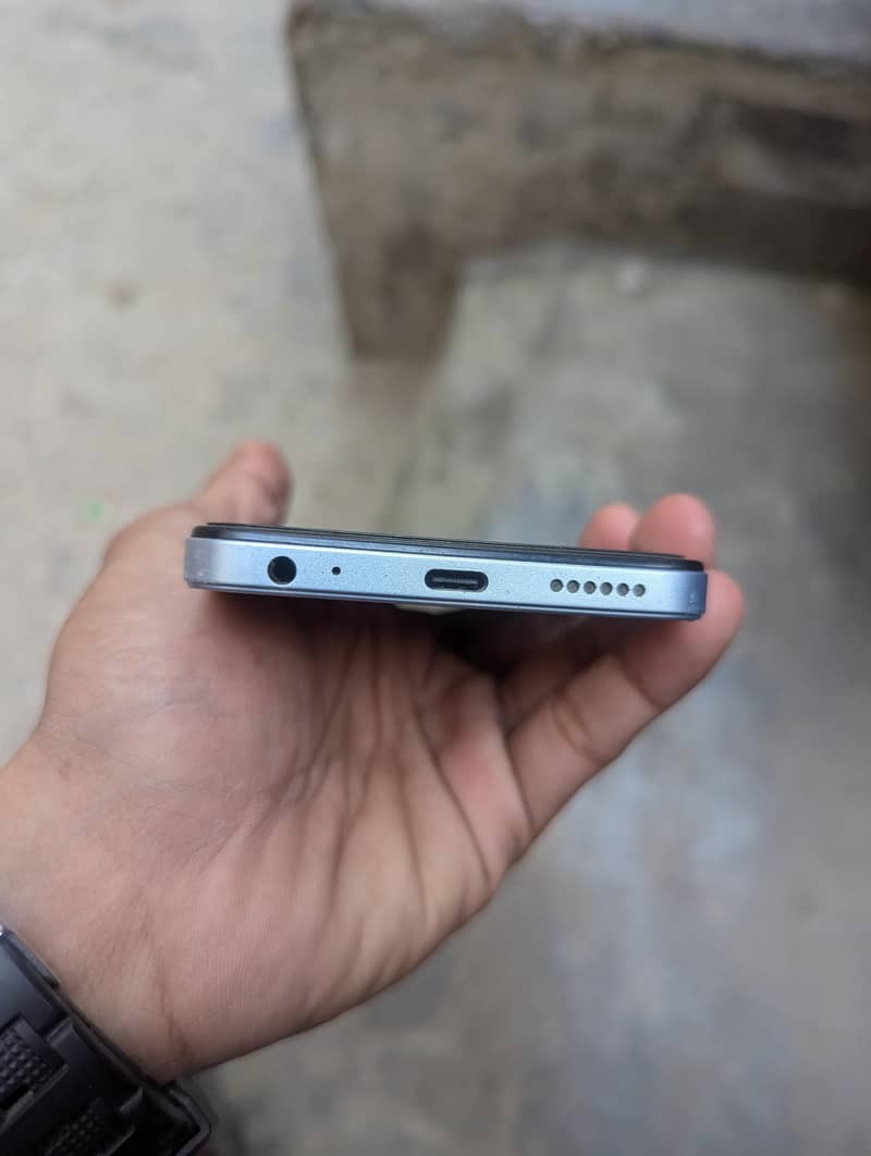 Tecno Spark 20C 3