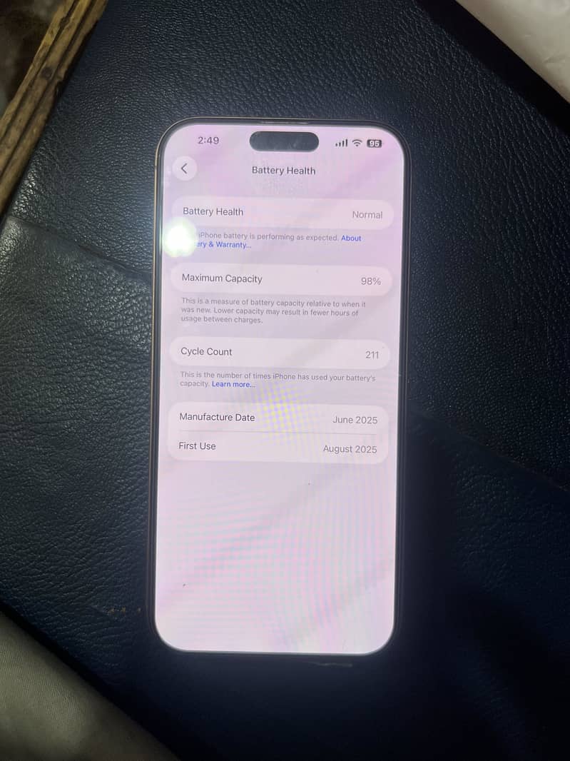 Apple iPhone 16 Pro Max 2