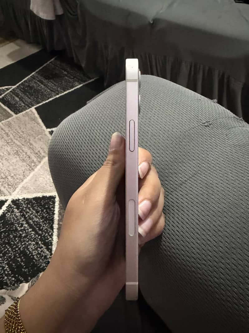 Apple iPhone 12 5