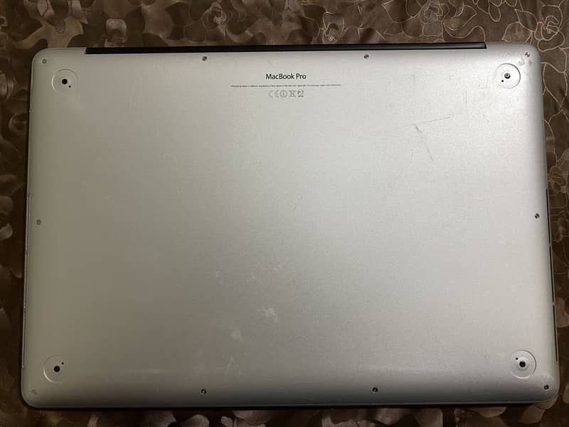 MacBook Pro 1