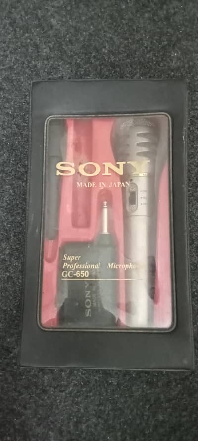 Selling professional mic in good condition
